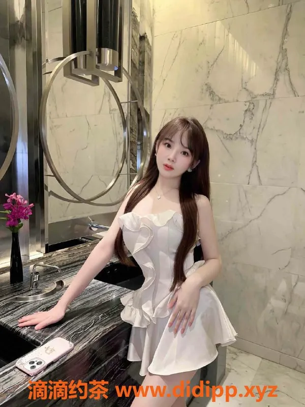 深圳楼凤资源信息,深圳龙岗阿妹，24岁C罩杯，598元起！