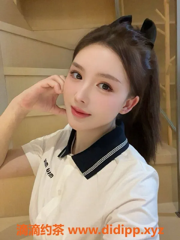 杭州楼凤-拱墅区金诺诺，165cm大胸，25岁含舌吻服务