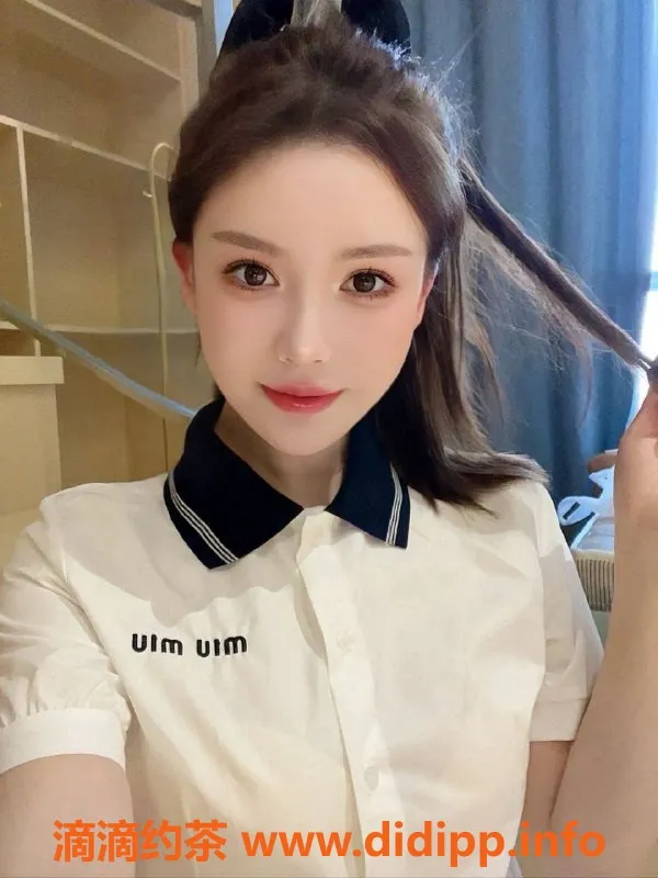 杭州楼凤-拱墅区金诺诺，165cm大胸，25岁含舌吻服务