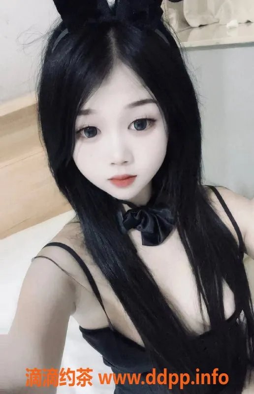 厦门楼凤资源信息,湖里五缘湾凡凡，刚下海的嫩妹提供简单服务