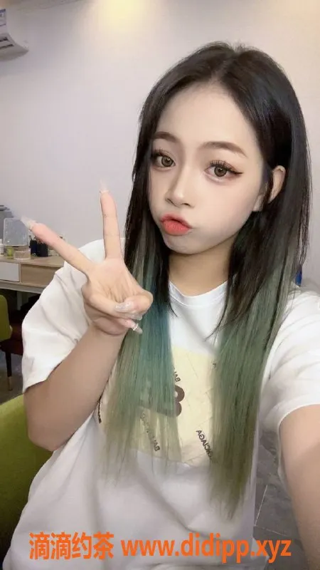 杭州上门服务资源信息,拱墅区嫩妹浅浅，18岁172cm D罩杯服务热情