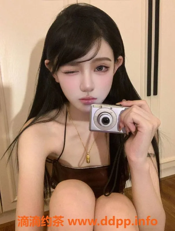 北京楼凤-世贸天阶嫩妹芭比内衣批发，起价30z