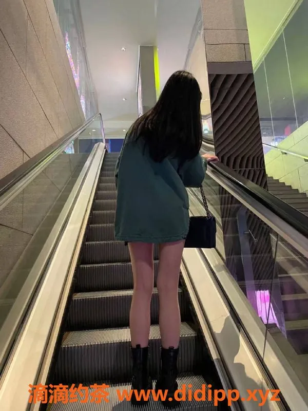 深圳楼凤资源信息,南山雨儿，69调情，1100元起，实惠的选择