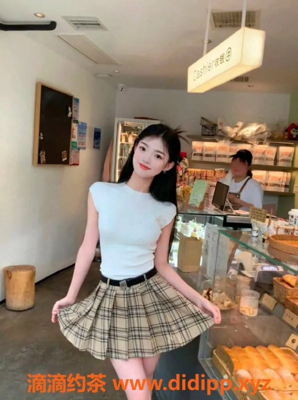 杭州上门服务-上城区橙橙 🍊 19岁164cm 94斤热情上门服务