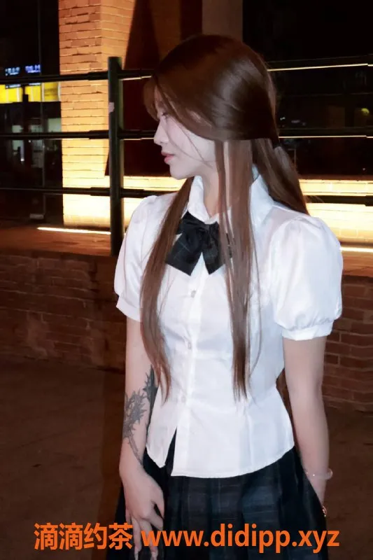 深圳楼凤-南山甜思琳，千元以上优质服务，玩足交车震