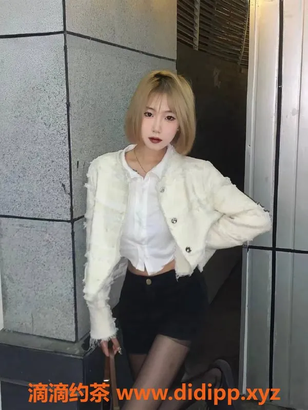 杭州上门服务-拱墅区小猫老师，19岁，170cm，98斤，1200起