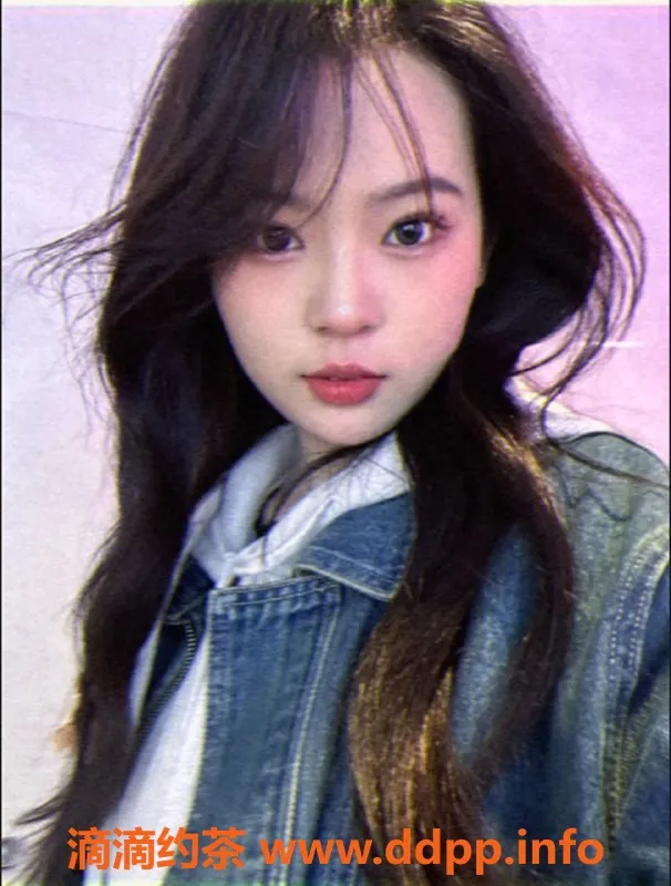 杭州楼凤-西湖区元气少女阿念 163cm 45kg 36D