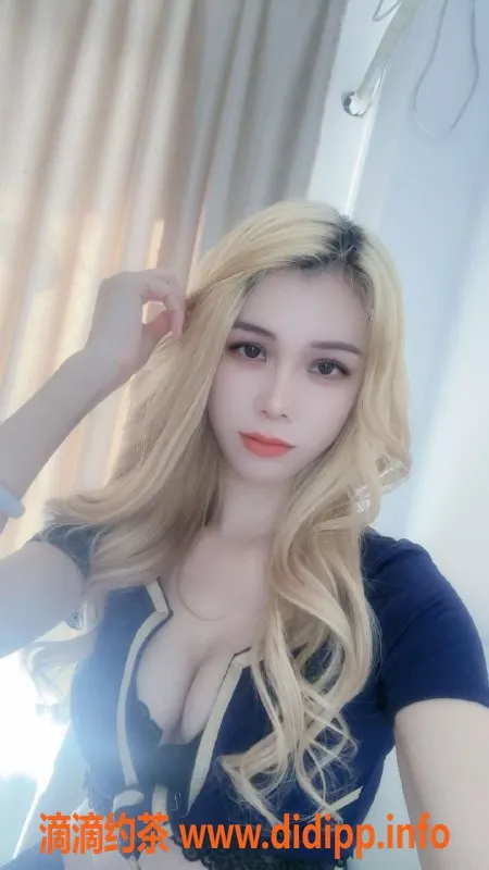 杭州楼凤-小雨🌧 中俄混血女友感服务，身高172体重98