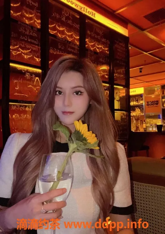 杭州上门服务-杭州熙熙，天然大F，22岁，98斤服务一流