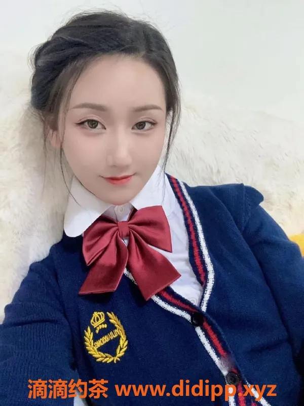 上海楼凤-长宁Abby，162cm 46kg，700元鸳鸯浴服务