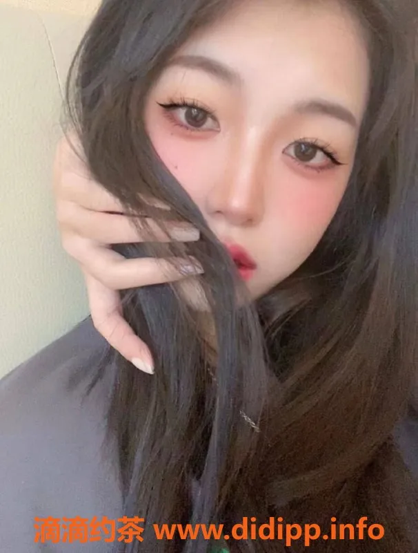 杭州上门服务-下沙季季，168cm天然C，48kg，伴你沉浸浴