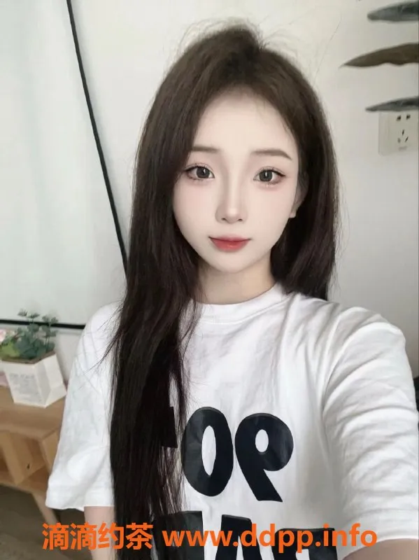 杭州楼凤-上城区笑笑，169高90身，1200体验嫩妹服务