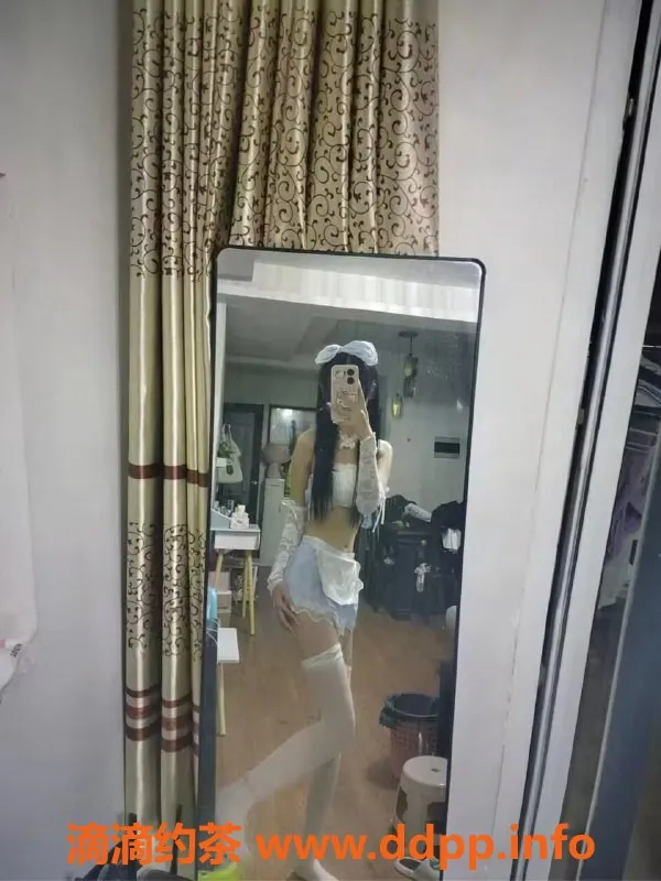 成都楼凤-小龙女 18岁排骨精 500元一次服务