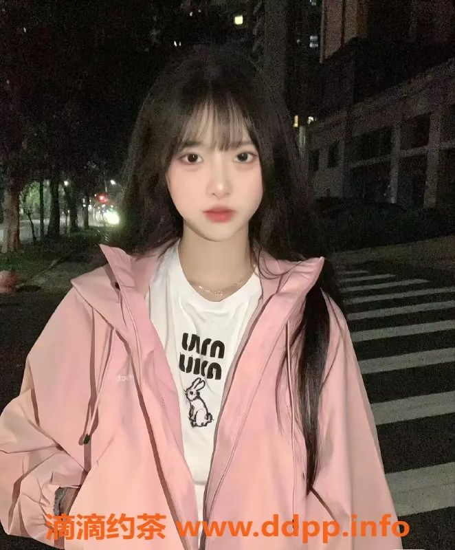 杭州上门服务-小小：165cm高素质学生，温柔懂事，初恋体验