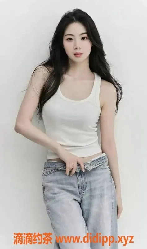 东莞楼凤-南城晓晓，23岁168cm，全裸陪浴服务，600元体验！