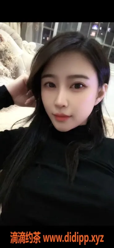 深圳楼凤-南山沫沫，1300元服务，热情陪浴和亲吻体验