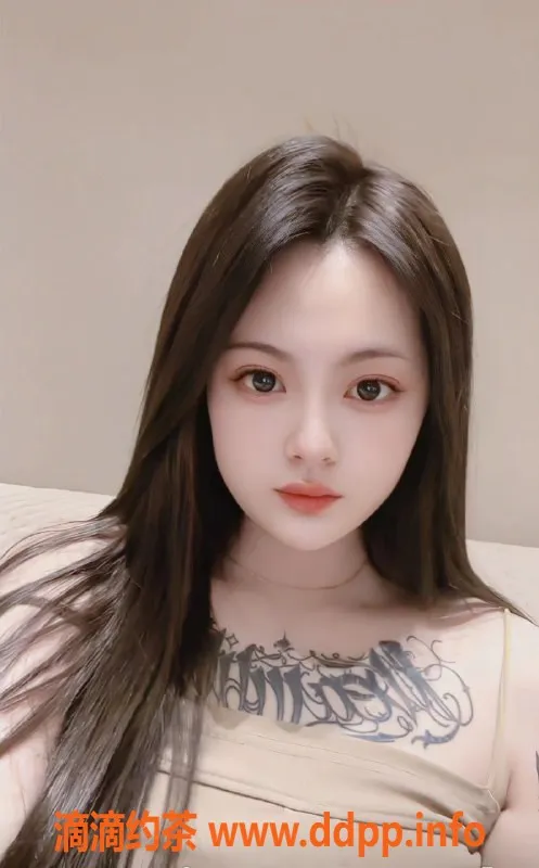 深圳楼凤-福田05七七，900p体验嫩妹魅力