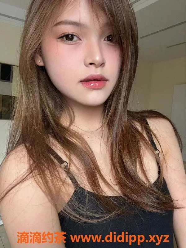 深圳楼凤-南山冬冬，全套服务1300元起，口爆诱惑来袭