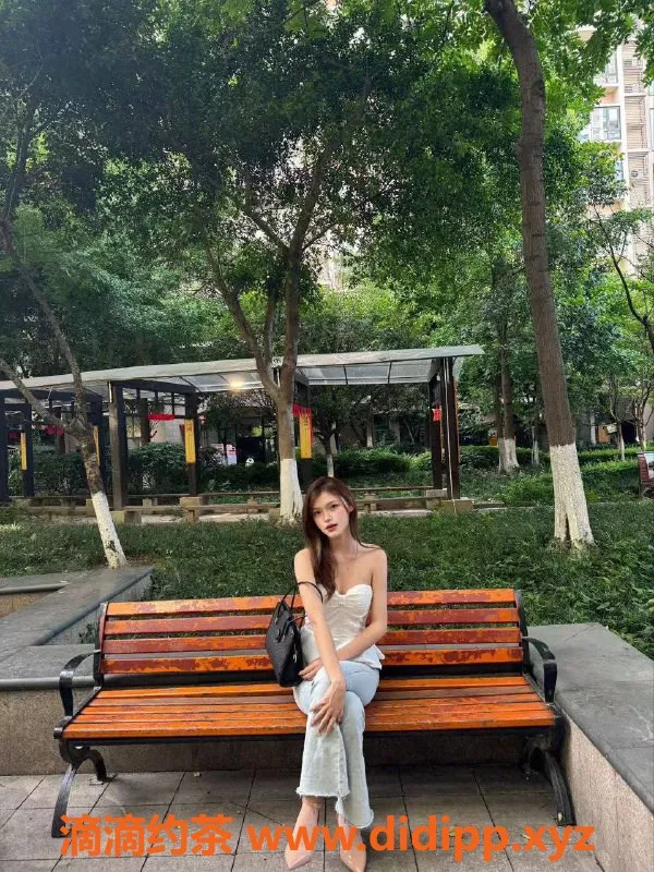 深圳楼凤资源信息,南山冬冬，全套服务1300元起，口爆诱惑来袭