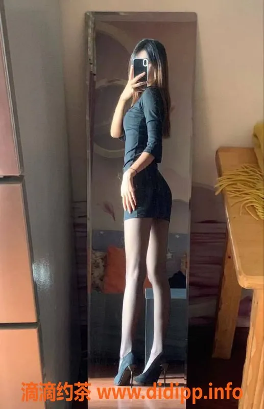 深圳楼凤-南山冬冬，全套服务1300元起，口爆诱惑来袭