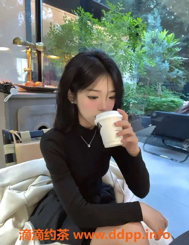 杭州上门服务-上城嫩妹鹿鹿，69互舔服务，尽享激情体验