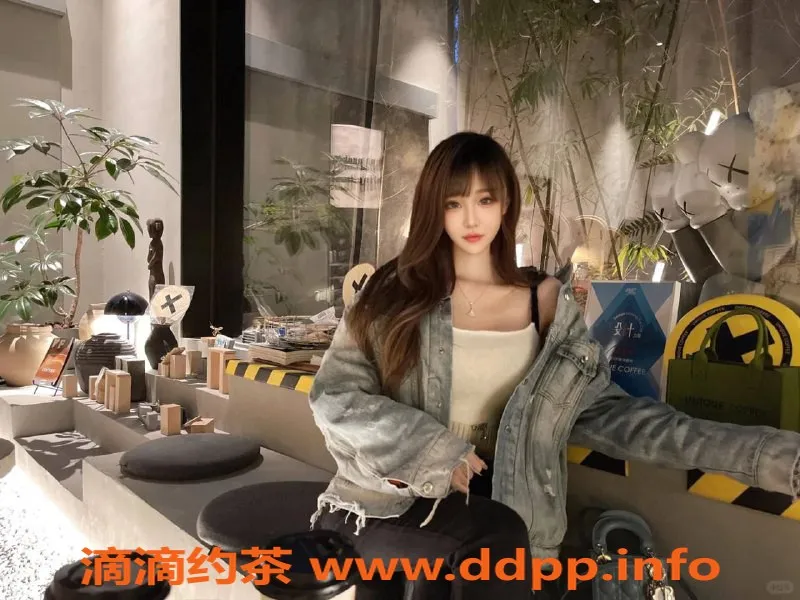 南京楼凤资源信息,建邺区希雅，21岁168公分巨乳小姐