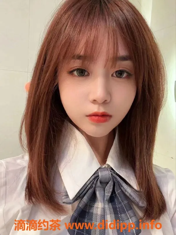 杭州楼凤-上城区萱儿，23岁，90斤，激情服务等你体验！