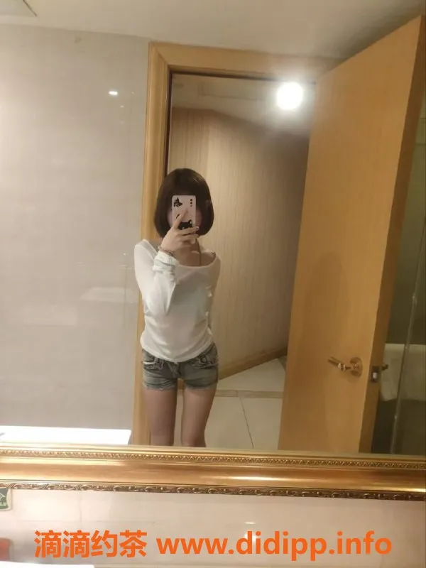 长沙楼凤-雨花区小团子，18岁可女S/M，160身高诱惑服务