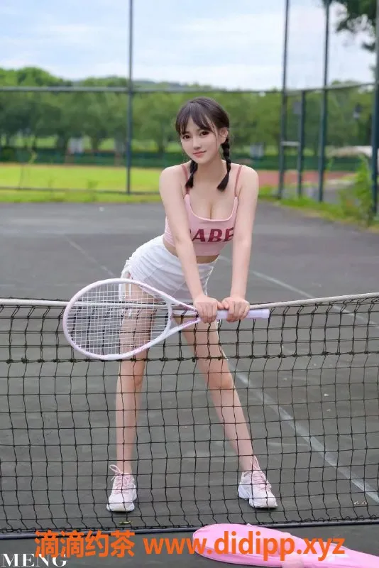 杭州楼凤-拱墅区小米98年美女，160高45轻盈身材，服务精彩