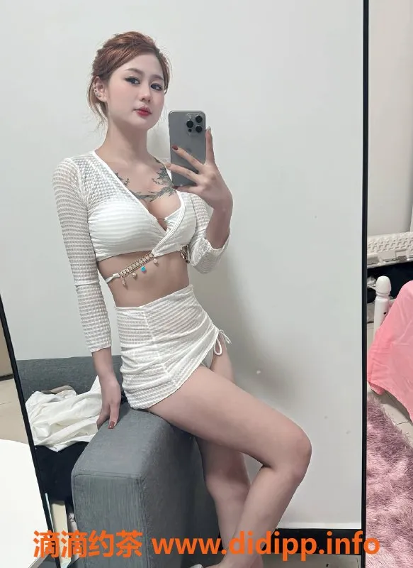 深圳楼凤-龙岗思雨，900元舌吻福利服务