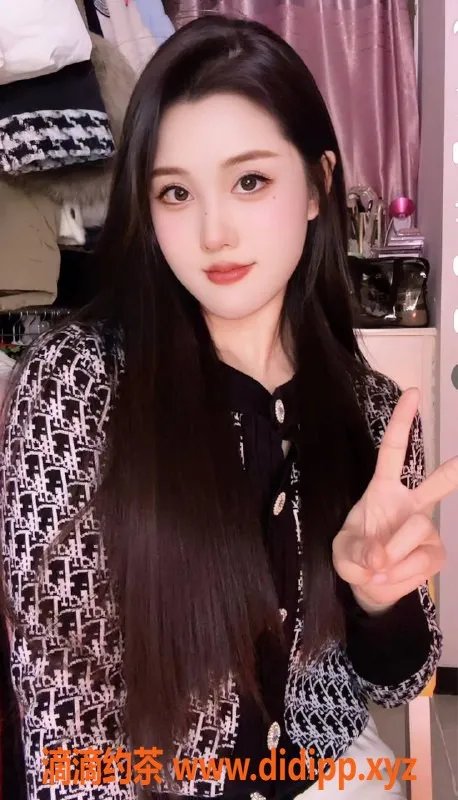 厦门楼凤-厦门思明区趣多多，169cm颜值反差婊