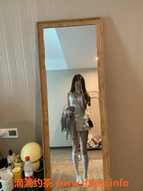 深圳楼凤-福田鹿小，1600元享鸳鸯浴及按摩