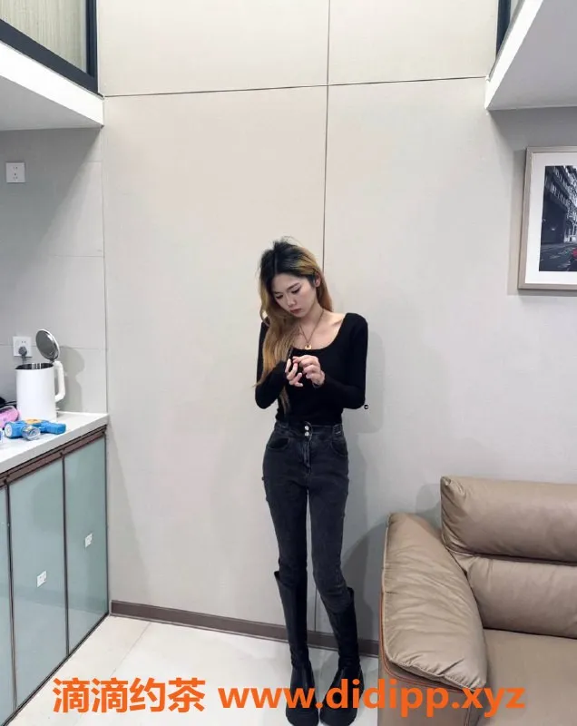 广州楼凤-白云金沙洲贝贝，700p水费，鸳鸯浴等服务等你来体验