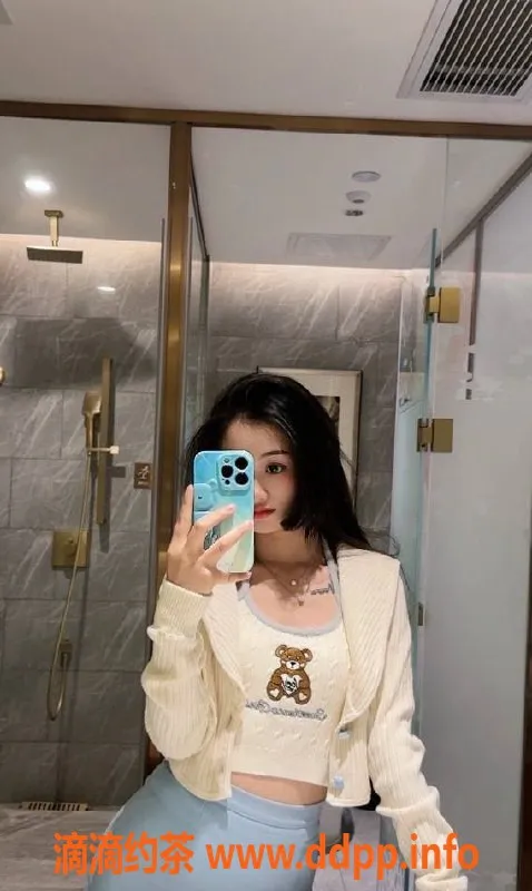 深圳楼凤-宝安喜宝，1000起享足交与鸳鸯浴服务