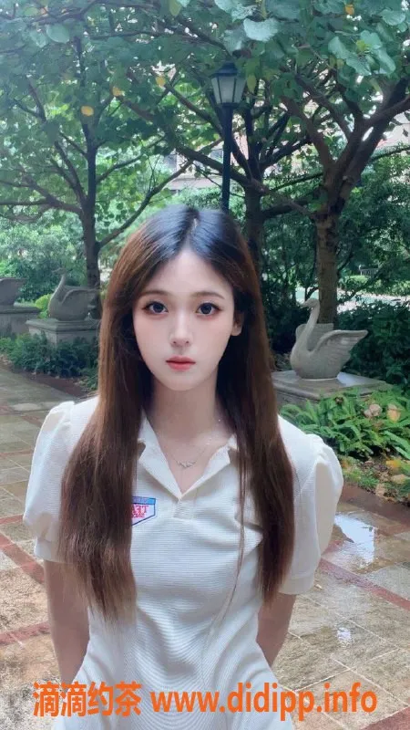 上海楼凤-普陀小柠檬，20岁34B嫩妹，800元享服务