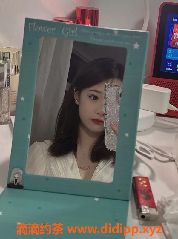 上海楼凤-闵行乐乐，36C嫩妹，1000元体验震撼服务