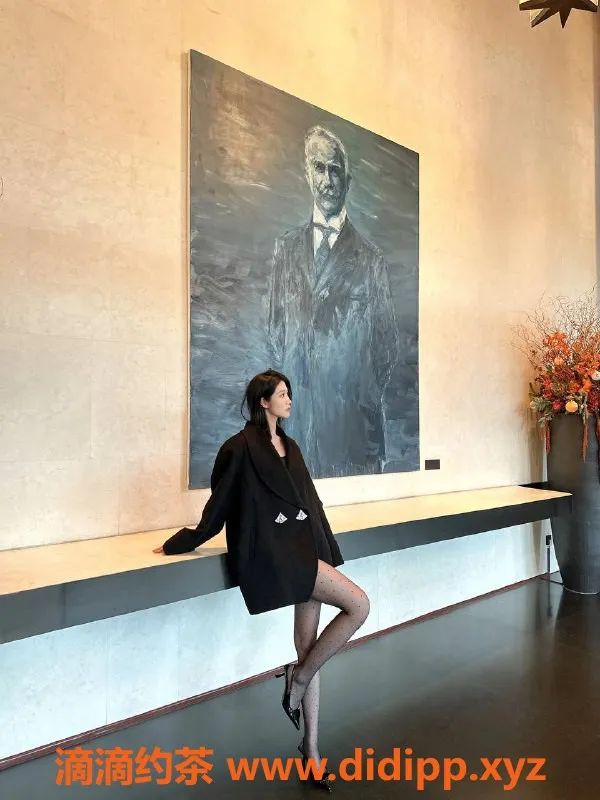 杭州楼凤-高学历御姐依然，173身高49体重，情趣服务应有尽有