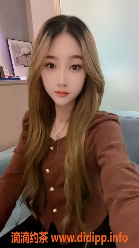 深圳楼凤资源信息,岑乔恩龙华 166高B罩杯 1000P起