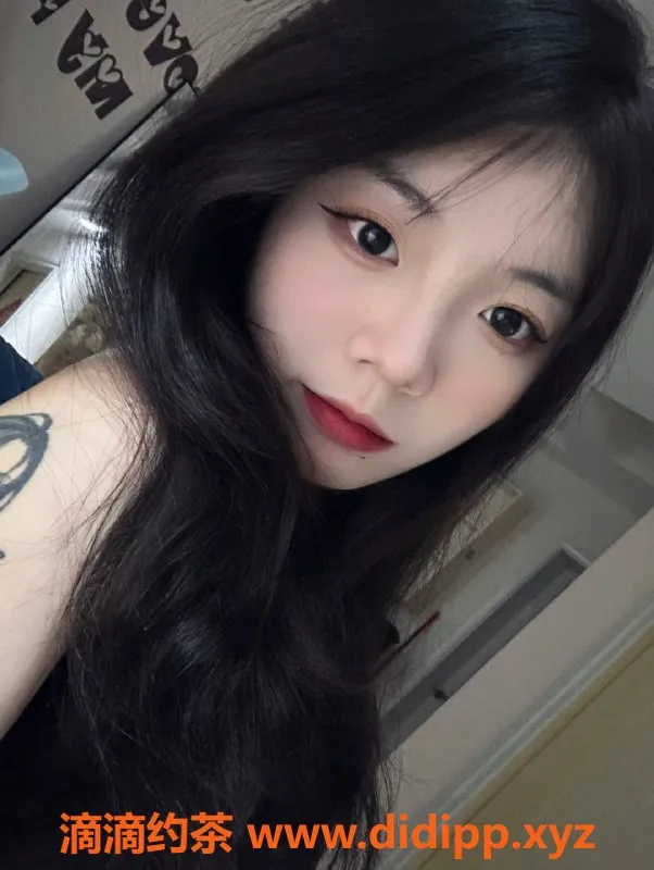 深圳楼凤-龙华双飞小C与小A，900元起体验！