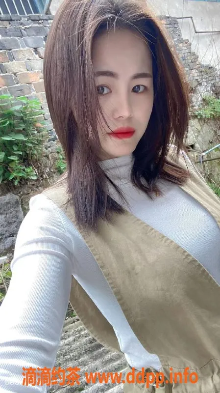 杭州上门服务-拱墅区佳佳，28岁，163cm，103斤少妇陪浴服务