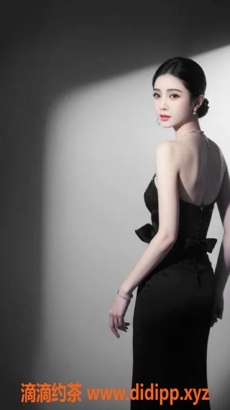 杭州楼凤资源信息,拱墅区唐冰：清纯甜美，身高167，体重92，欢享69