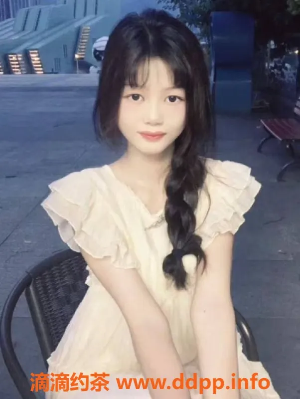 深圳楼凤-龙华甜甜，800元起，完美服务陪浴69