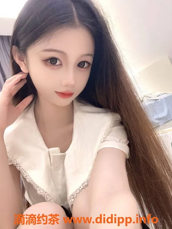 深圳楼凤资源信息,福田小只只，800元陪浴服务，热情似火