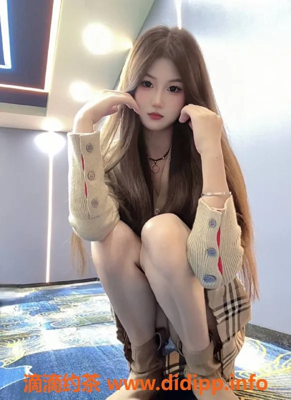 深圳楼凤-宝安米苏，170cm B罩杯，700元起服务