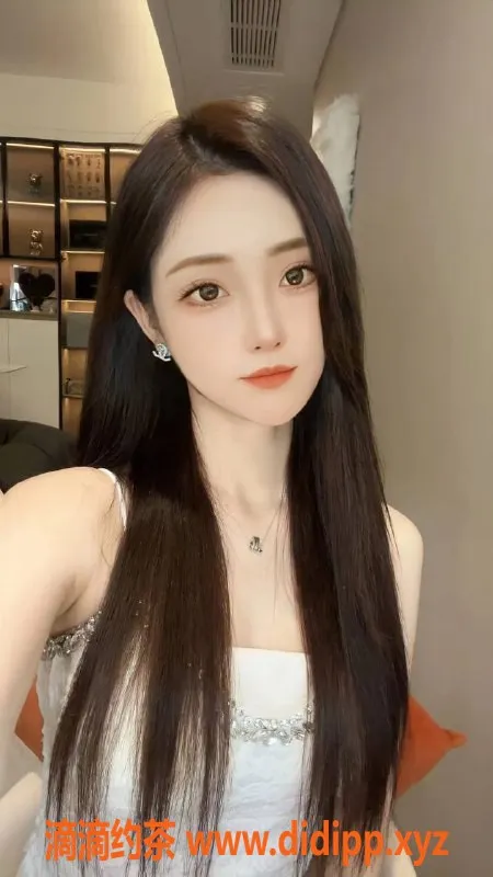 深圳楼凤-福田诗语，高颜值服务1088p起