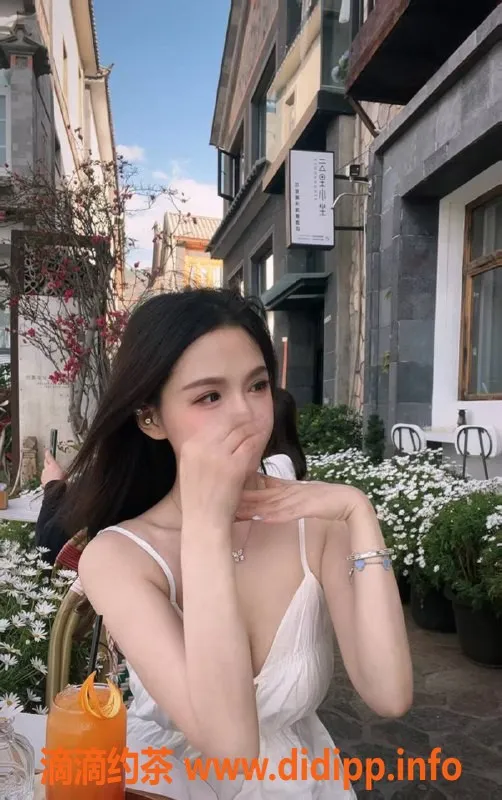 杭州上门服务-拱墅区盐盐，166cm，95斤，36D，1200元服务