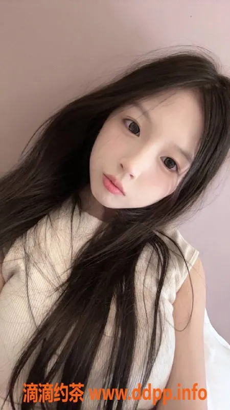 深圳楼凤-龙华小瑶瑶，陪浴调情，千元以上服务