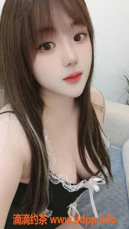 深圳楼凤-宝安小甜心，688元口爆服务，深喉制服无敌