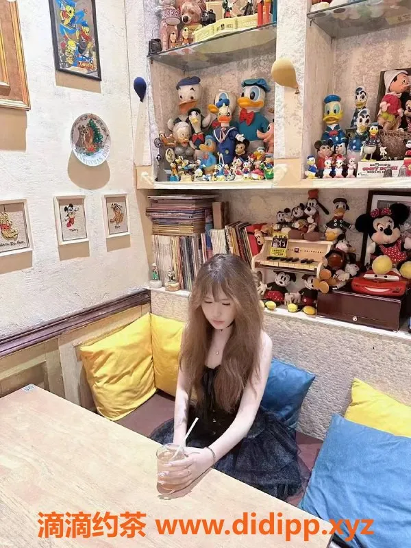 深圳楼凤资源信息,龙华晓艺，热情服务、身材火辣的优质伴侣