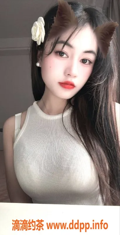 杭州楼凤-萧山区19岁嫩妹晓晓，F罩杯尽享热情服务